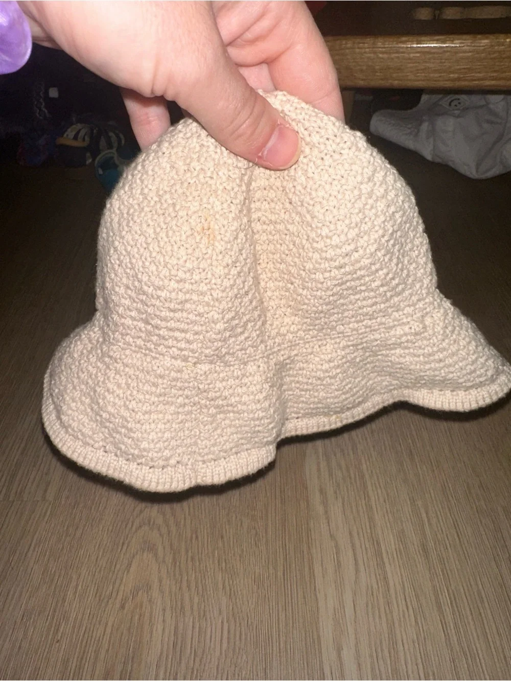 Carter's Knit Bucket Hat in Light Beige
